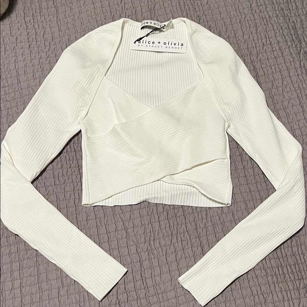 Alice + Olivia Cream Ribbed Long Sleeve Crop Top
